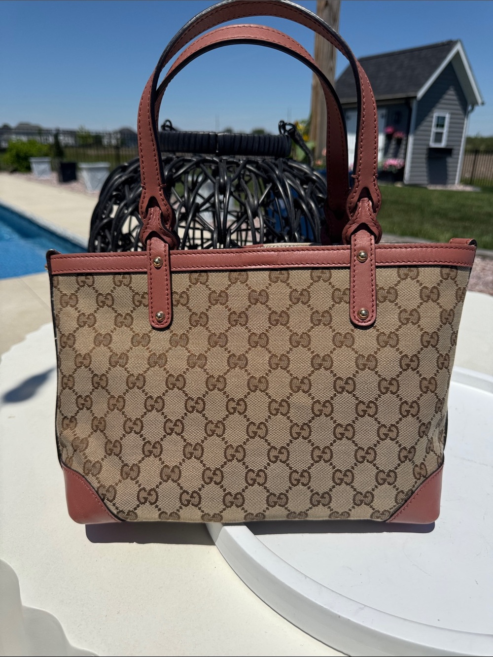 Gucci Beige GG Canvas Tote with Leather Trim and Detachable Pouch - Picture 2 of 5